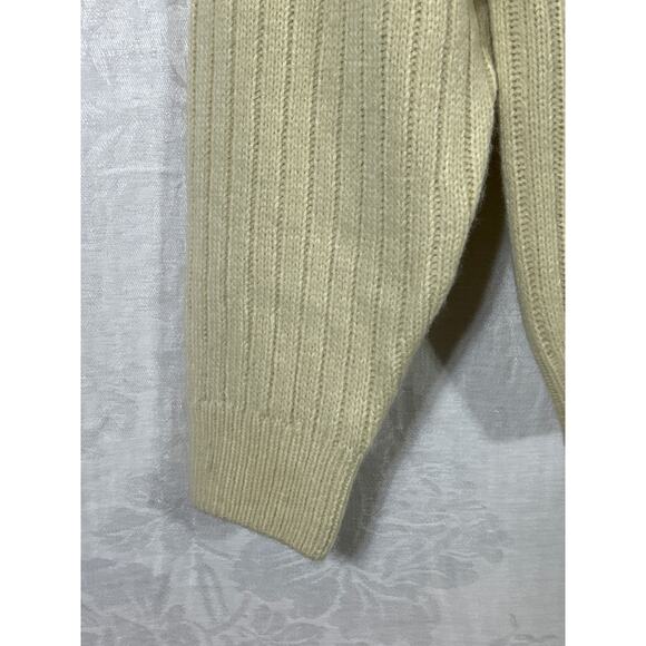 Vintage Cardigan Sweater Medium Cream Cable Knit Ribbed V Neck Patch Pockets - Picture 2 of 11
